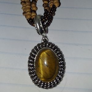 Avon beaded tiger's eye necklace